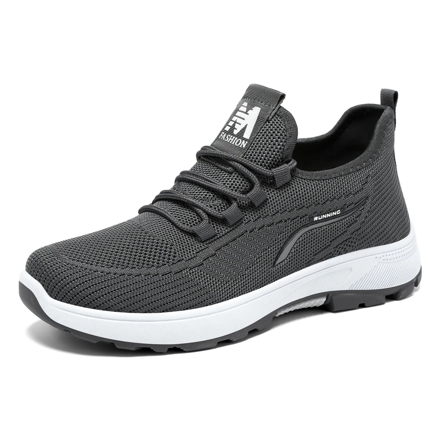 The new thick-soled comfortable running shoes and shallow-mouthed breathable mesh shoes are versatile for outdoor use