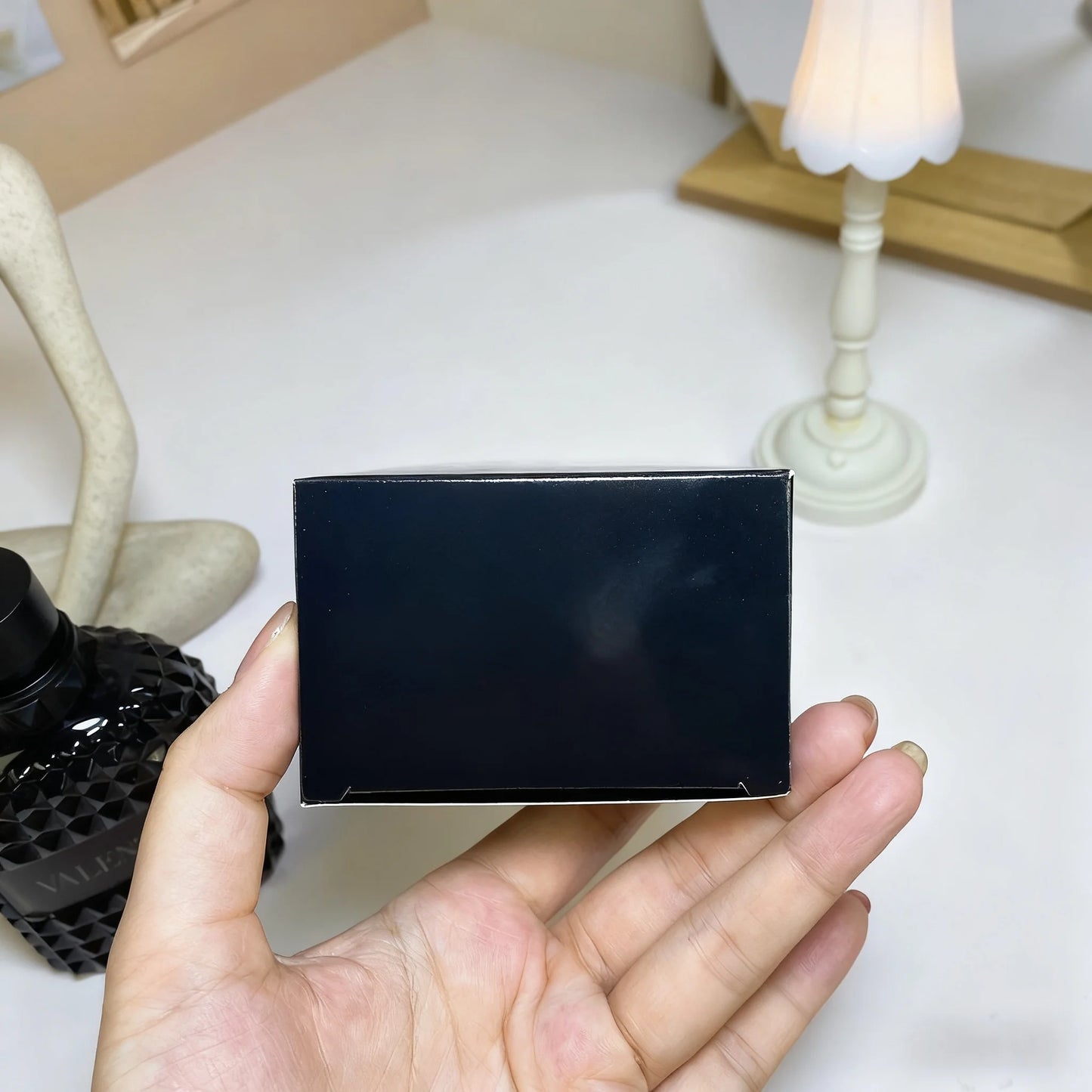 عطور أصلية عالية الجودة، عطور تدوم طويلاً متوفرة في الولايات المتحدة، التوصيل خلال 3-7 أيام، بما في ذلك الفواتير