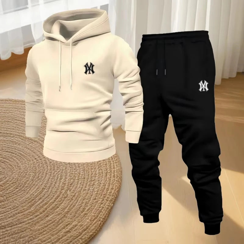 New outdoor sports casual wear - a stylish men's hooded sweatshirt and sports pants set
