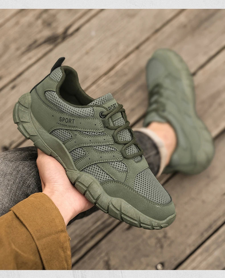 Men's sports shoes new casual fashion summer light comfortable soft sole outdoor height increasing anti slip casual sports shoes