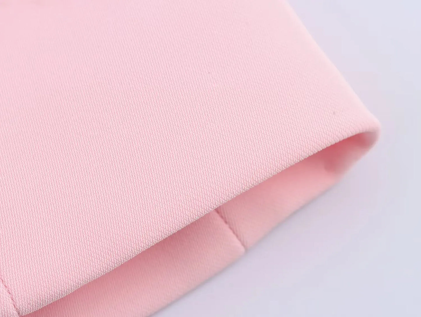 طقم نسائي وردي من HH Fashion، يتكون من سترة ريشية بياقة مطوية وأكمام طويلة وصدر واحد + بنطال طويل بسحاب وجيوب وخصر مرتفع