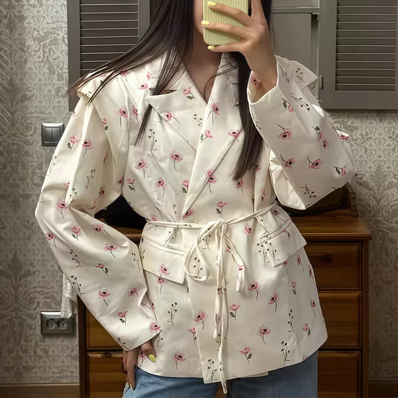 Womens Fashion Blazer Wide Shoulders Waist Tie Long Sleeve Blazer Stylish And Versatile Suitable For Workplace And Casual Wear