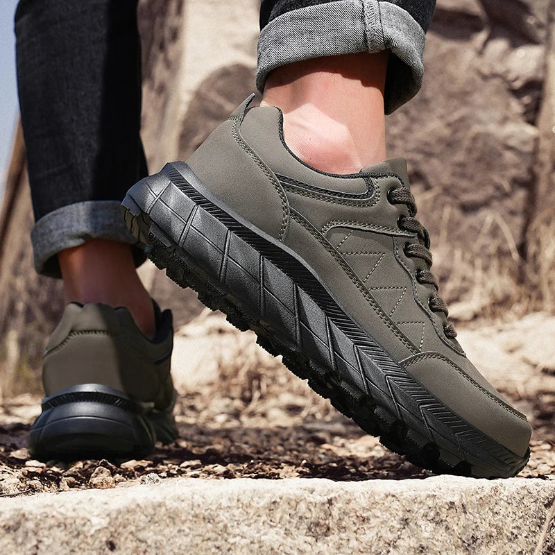 2025 New Outdoor Sports Shoes, Men's Shoes, Fashionable Men's Casual Shoes, Comfortable Tennis Shoes, Men's Sports Shoes