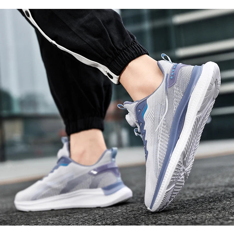 Men's Outdoor Running Shoes with Shock Absorption, Lightweight, Breathable, and Suitable for Casual Sports Activities.