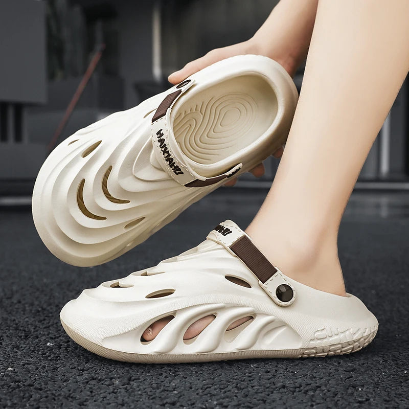 Fashion Men's Sandals Soft EVA Clogs Fashion Thick Sole Couples Beach Slippers Casual Slide Hole Shoes