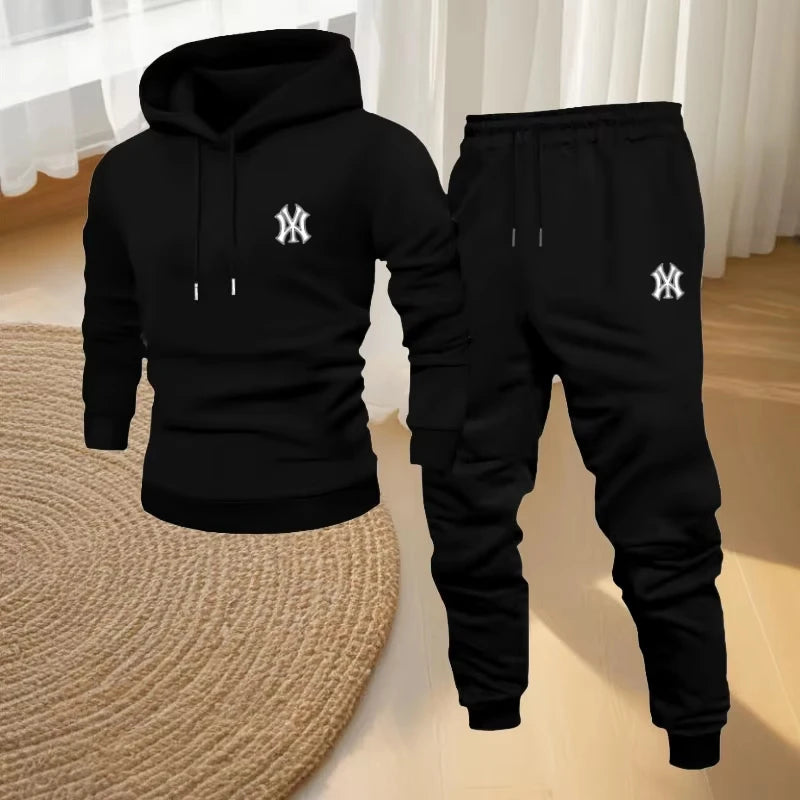 New outdoor sports casual wear - a stylish men's hooded sweatshirt and sports pants set
