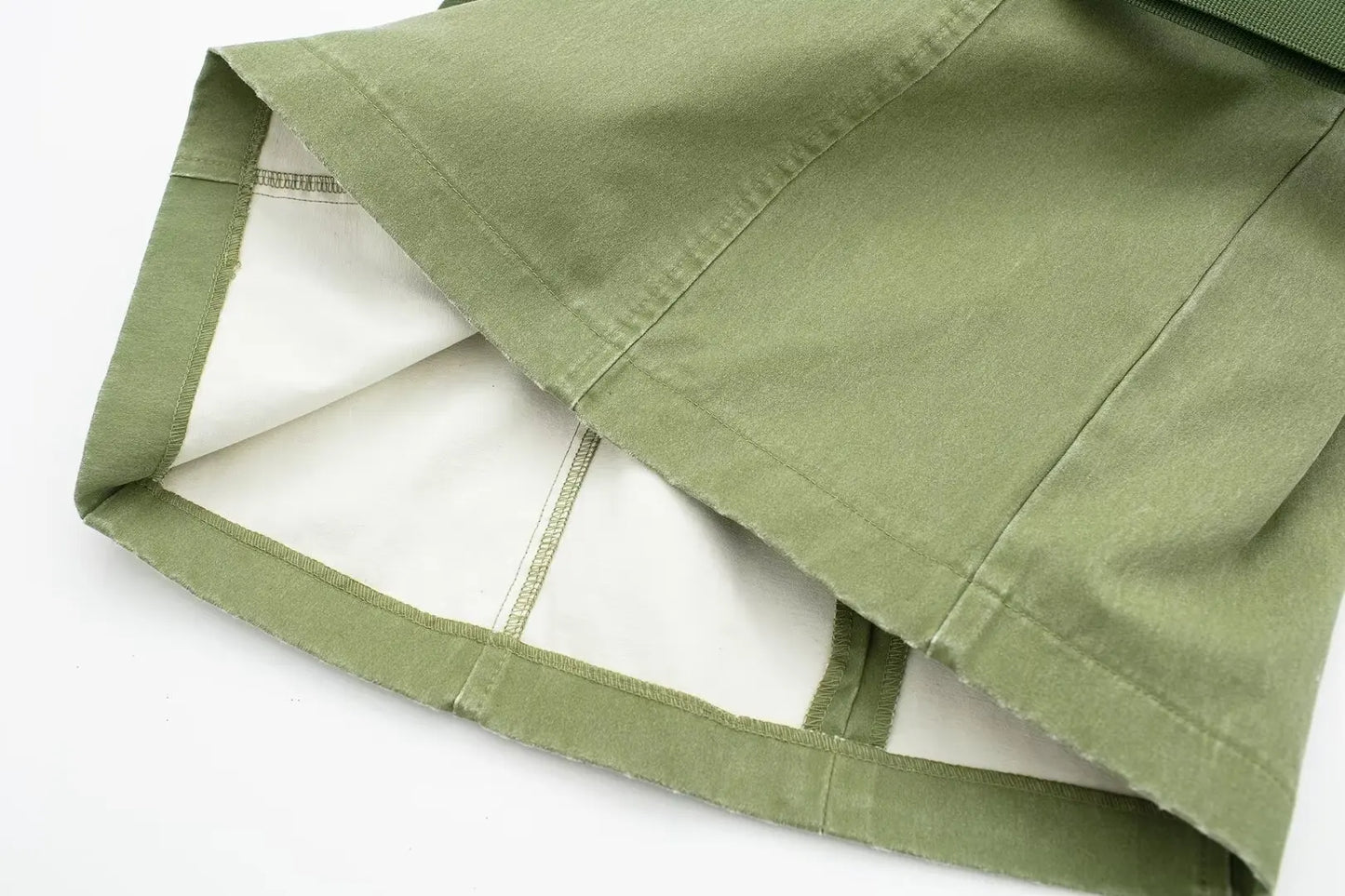 فستان نسائي عصري 2025، فستان صيفي كارجو نسائي مثير نحيف بسحاب بدون أكمام وحزام سادة ورقبة دائرية، فساتين كاجوال