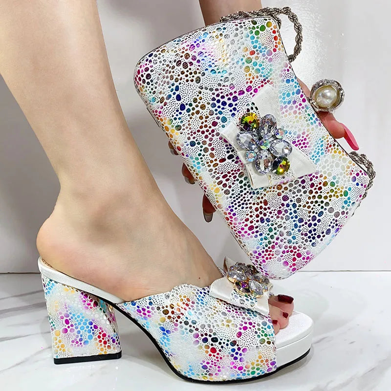 أحذية نسائية جديدة كليًا، صنادل بكعب عالٍ، أحذية كاجوال أنيقة، تخفيضات كبيرة، صنادل وحقائب نسائية أفريقية، طراز إيطالي، أحذية بكعب عالٍ