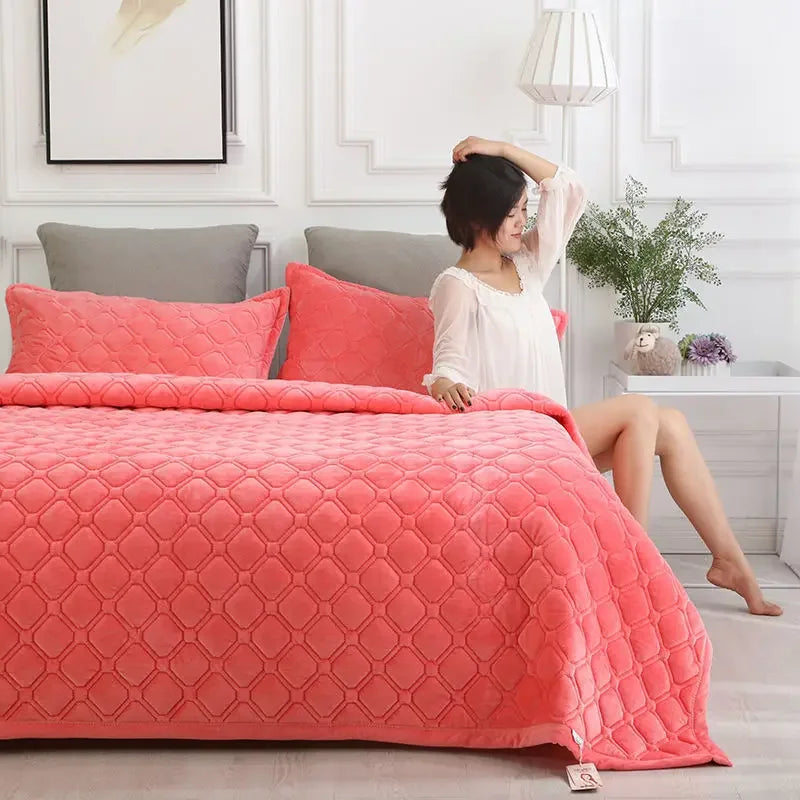 Home Textiles Flannel Bedspread Geometric Quilted Bed Linens Bedspreads for Winter Warm Flat Sheet Blanket Cover Coverlet 이불 이불