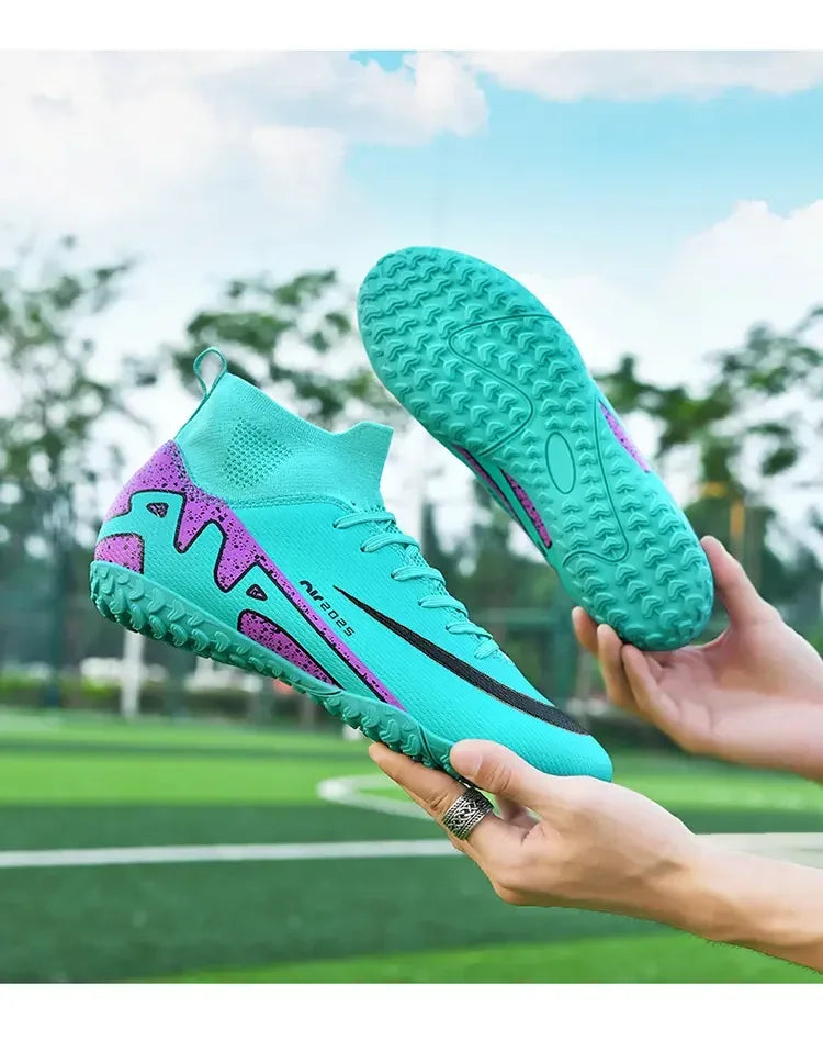 Indoor Competition Football Shoes Outdoor Grass Anti Slip Sports Shoes Light Breathable Casual Shoes Traning Sneakers Teenagers