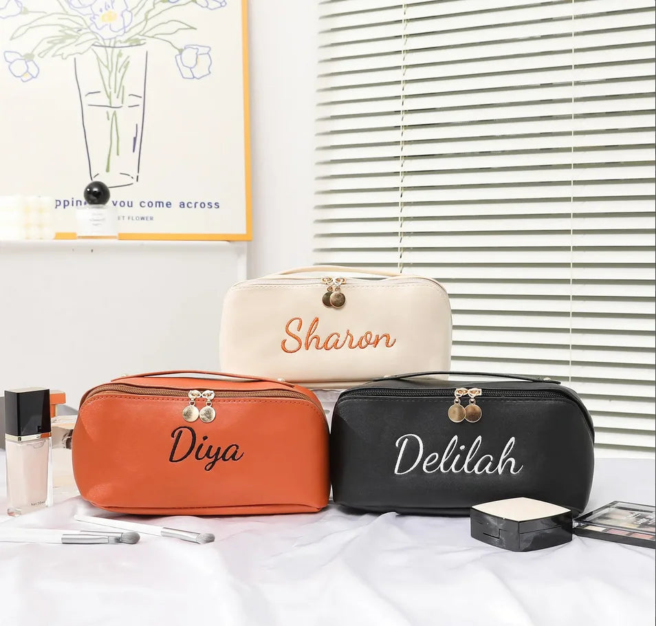 حقيبة مكياج مخصصة حقيبة مستحضرات تجميل شخصية لها هدية عيد الحب الفريدة هدايا وصيفات العروس هدية عيد الميلاد حقيبة مكياج للسفر
