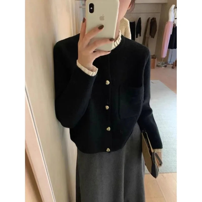 Women's Clothing 2025 Autumn New Love Button Knitted Cardigan Jacket Lazy Style Sweet Fashion Sweater Tops