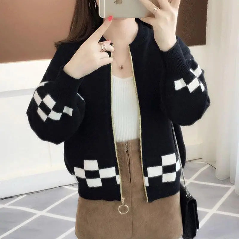 Women's Clothing Vintage Fashion Short Style Knit Cardigan Autumn Winter New Casual Loose O-neck Long Sleeve Sweaters Lady Tops