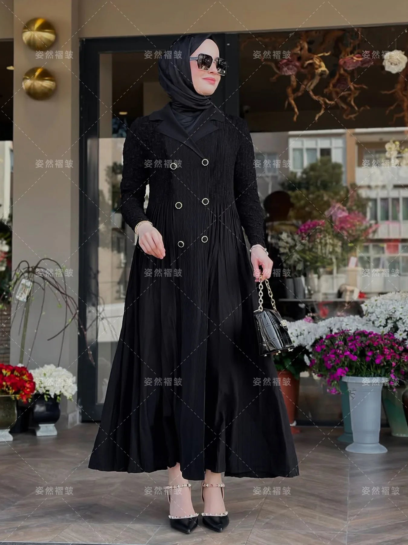 2025 Autumn Women's Fashion Dress Robe New Black Elegant Temperament Miyake Crumpled Long Skirt