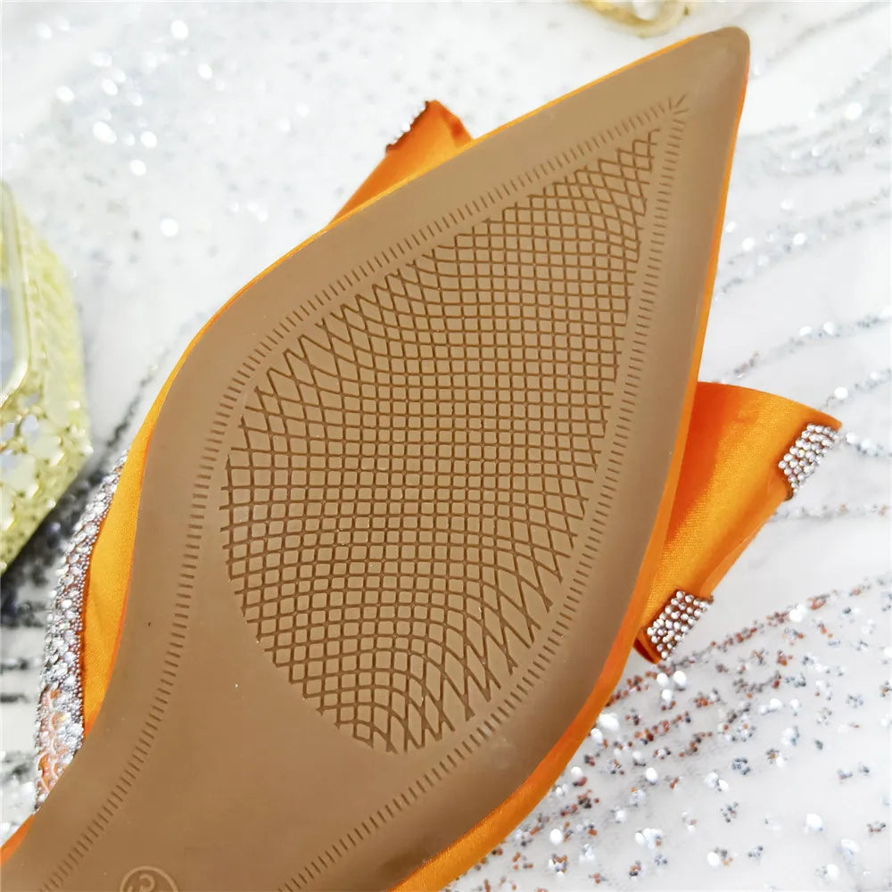 مجموعة أحذية وحقائب يد مدببة بمقدمة مدببة باللون الأخضر الزيتوني، أحذية بكعب متوسط ​​للنساء، مطرزة بأحجار الراين بتصميم إيطالي