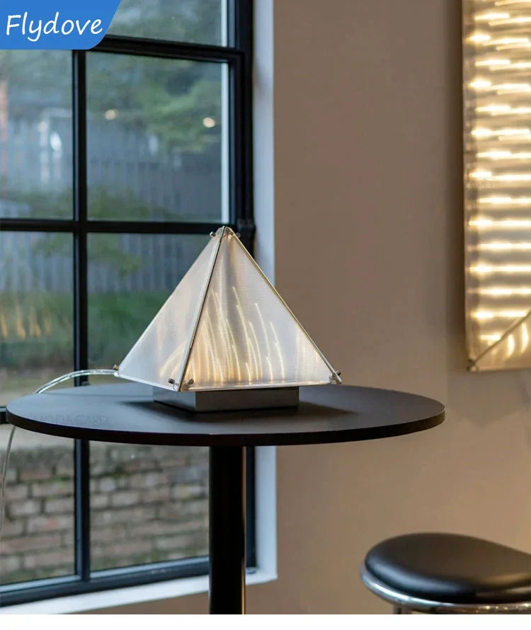 Bedroom Bedside Decorative Art Lamp Pyramid Living Room Floor Lamp Designer Light and Shadow Study Atmosphere Glass Desk Lamp