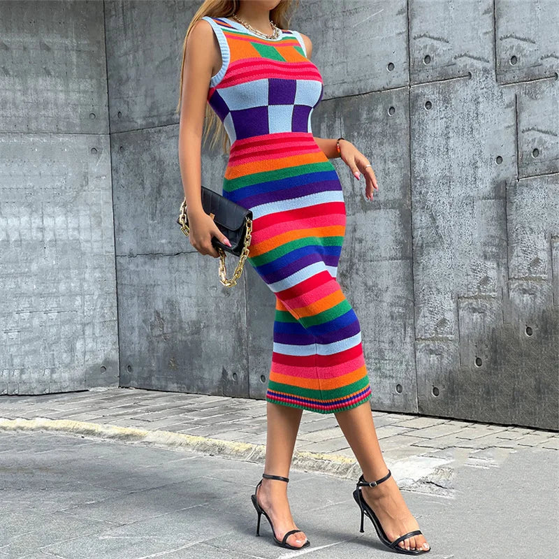 women's clothing  autumn/winter new fashionable contrasting color Christmas sweater long slim fit wrapped buttocks knitted dress