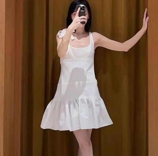 Women's white fashion patchwork dress with ruffled suspenders, slim-fitting square neck, elegant mini dress SwiftNest
