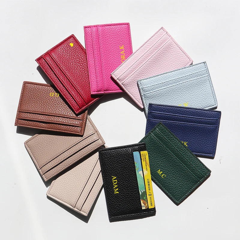 محفظة بطاقات رفيعة مخصصة من جلد البولي يوريثان محفور عليها الأحرف الأولى بتصميم فاخر وحقيبة بطاقات شخصية للنساء والرجال ومحفظة عملات معدنية للبيع بالجملة