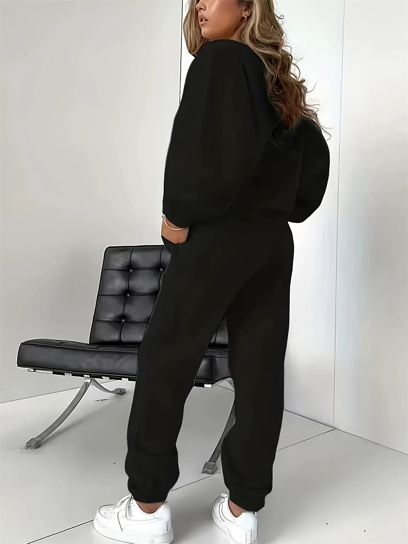 Women's Autumn/Winter Fashion and Leisure Paris Pattern Printed with Velvet Warm Thick Hoodie+Sports Pants Set SwiftNest