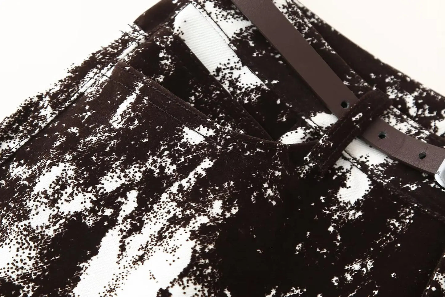 Womens Fashionable Black and White Patterned Jacket and Wide Leg Pants Set Stylish Outfit for Daily Wear