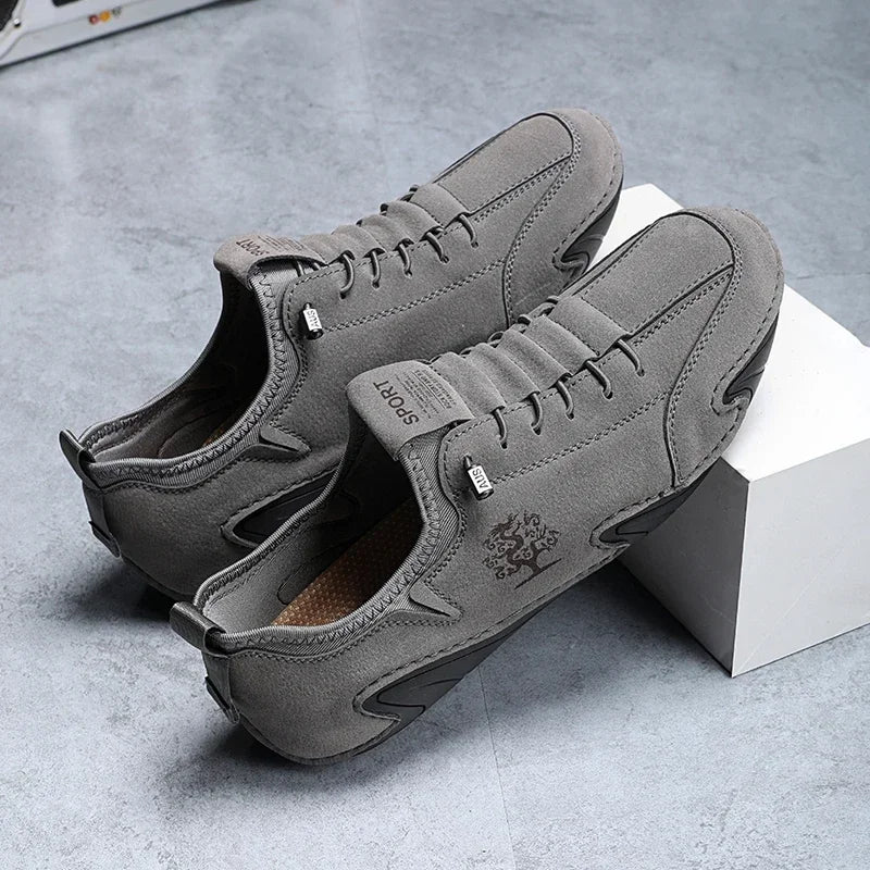 Outdoor Men Casual Shoes Suede Leather Mens Sneakers Handmade Breathable Man Loafers Moccasins Luxury Brand Boat Shoes Plus Size