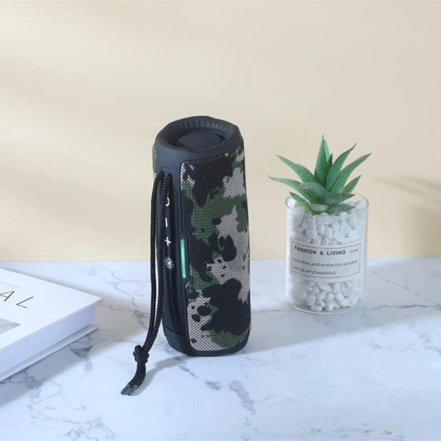 مكبر صوت لاسلكي محمول مزود بتقنية البلوتوث وصندوق صوت موسيقى بلوتوث لجهاز Caixa De Som مزود بمضخم صوت لاسلكي وراديو FM ونظام باس حر اليدين