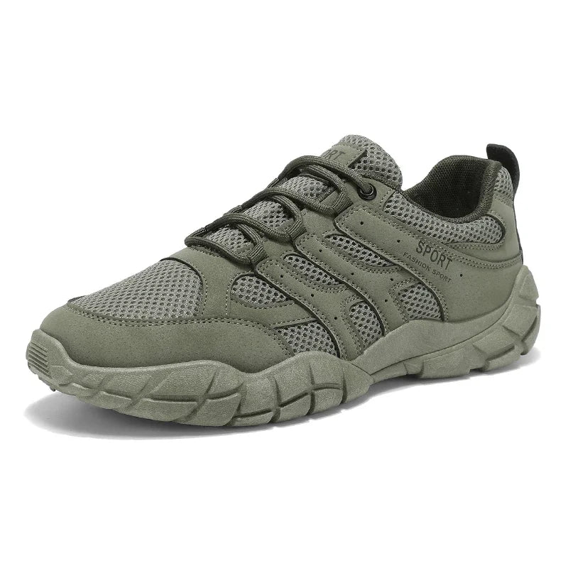 أحذية رياضية رجالية جديدة غير رسمية صيفية خفيفة مريحة ذات نعل ناعم في الهواء الطلق زيادة الارتفاع أحذية رياضية غير رسمية مضادة للانزلاق