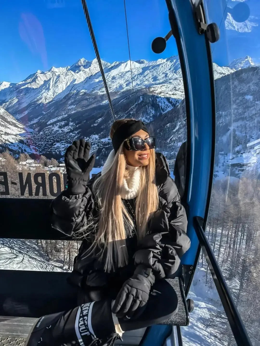 Women Fashion Solid Stand Collar Short Cotton Coat Casual Full Sleeve Zipper Pocket Loose Warm Jacket Lady Winter  Commute Wear