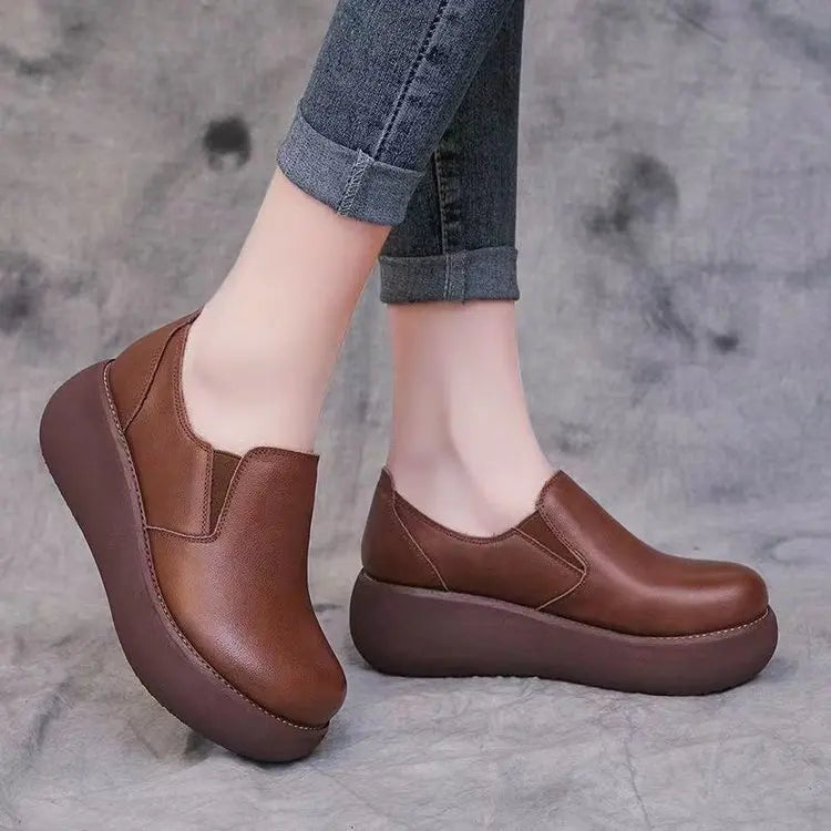 Platform Women Shoes New Leather Flats Casual Shoes for Women Round Head Slip-On Shoes Pumps Leisure Party Office Lady Loafers
