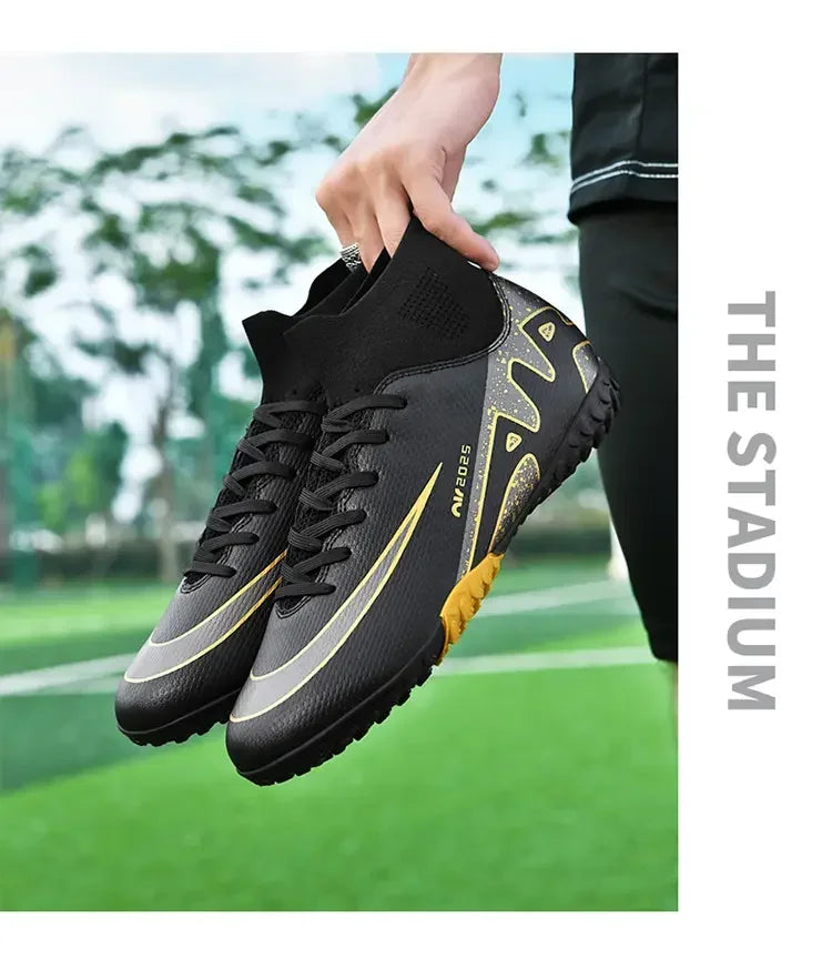 Indoor Competition Football Shoes Outdoor Grass Anti Slip Sports Shoes Light Breathable Casual Shoes Traning Sneakers Teenagers