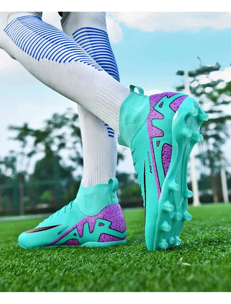 Indoor Competition Football Shoes Outdoor Grass Anti Slip Sports Shoes Light Breathable Casual Shoes Traning Sneakers Teenagers