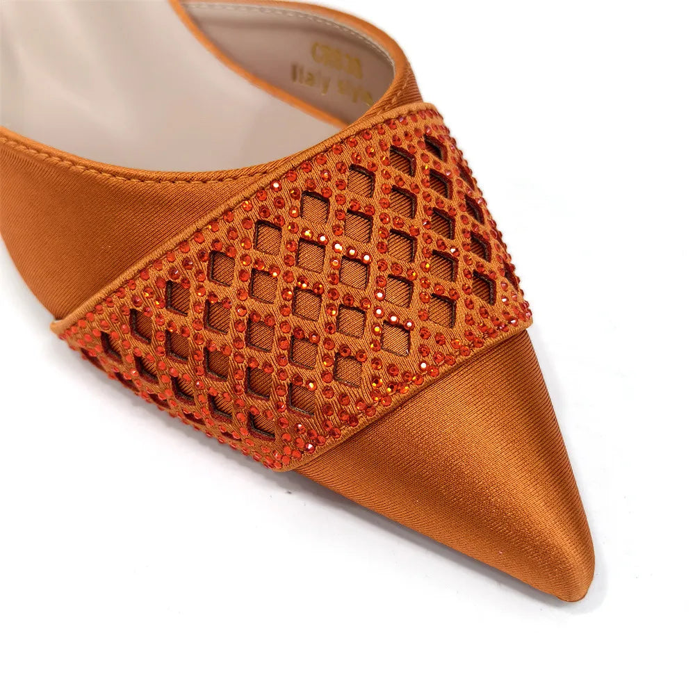 Latest Women Italian Shoes and Matching Bags Decorated with Rhinestone Elegant Pointed Toe Wedding Shoes Bride