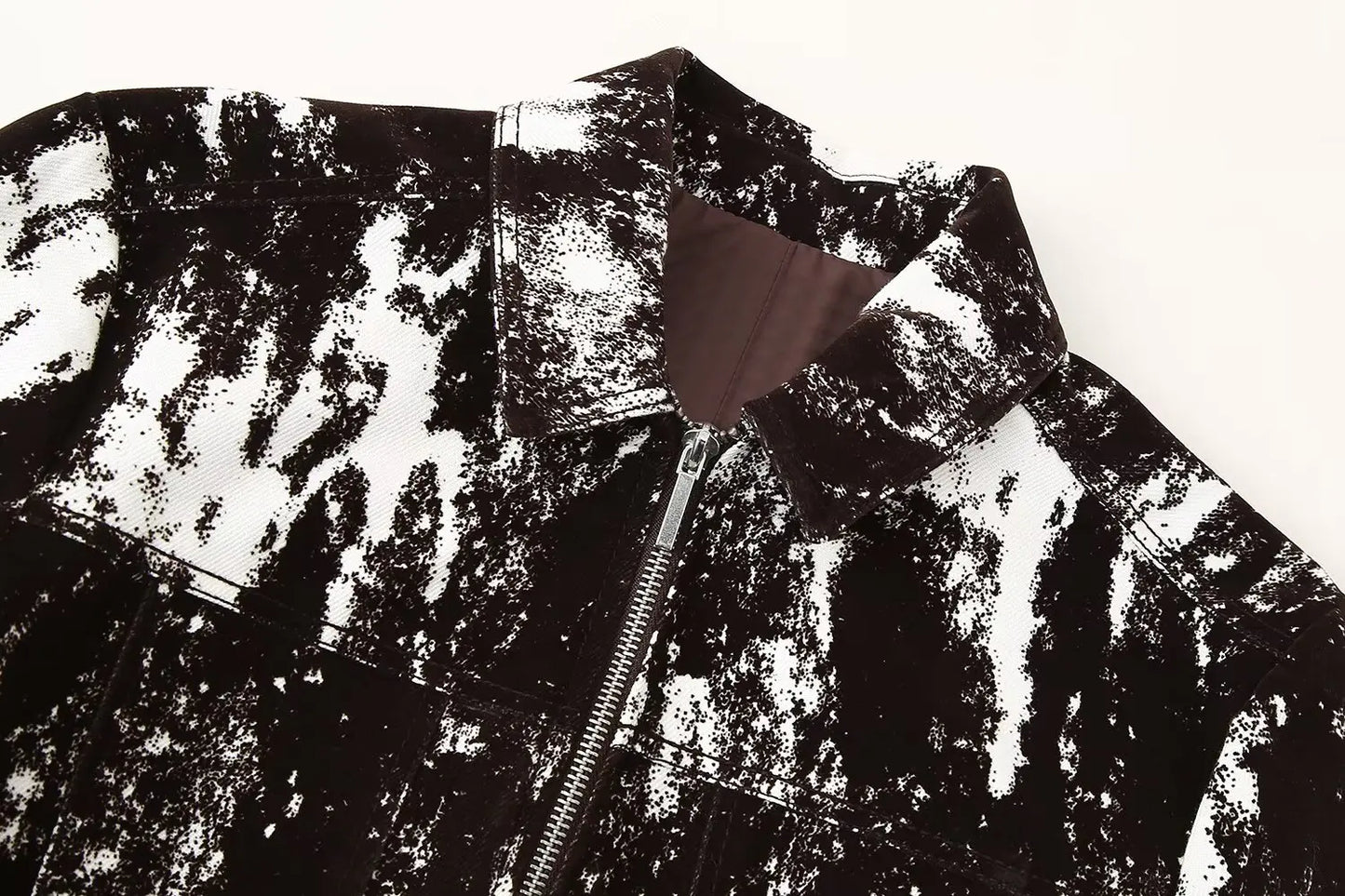 Womens Fashionable Black and White Patterned Jacket and Wide Leg Pants Set Stylish Outfit for Daily Wear