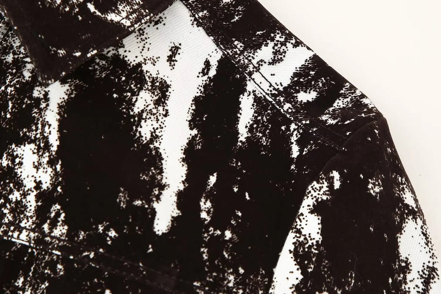 Womens Fashionable Black and White Patterned Jacket and Wide Leg Pants Set Stylish Outfit for Daily Wear