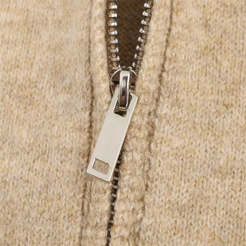 هودي نسائي محبوك جذاب وعصري لخريف 2025