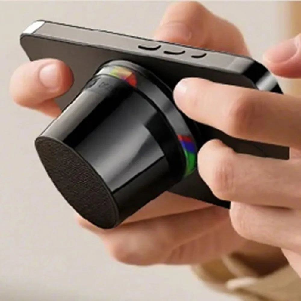 مكبر صوت صغير مغناطيسي مزود بتقنية البلوتوث 5.3 وصوت عالي الدقة وإضاءة RGB ومضاد للضياع وتصميم مضغوط وصندوق صوت محمول للاستخدام في الهواء الطلق