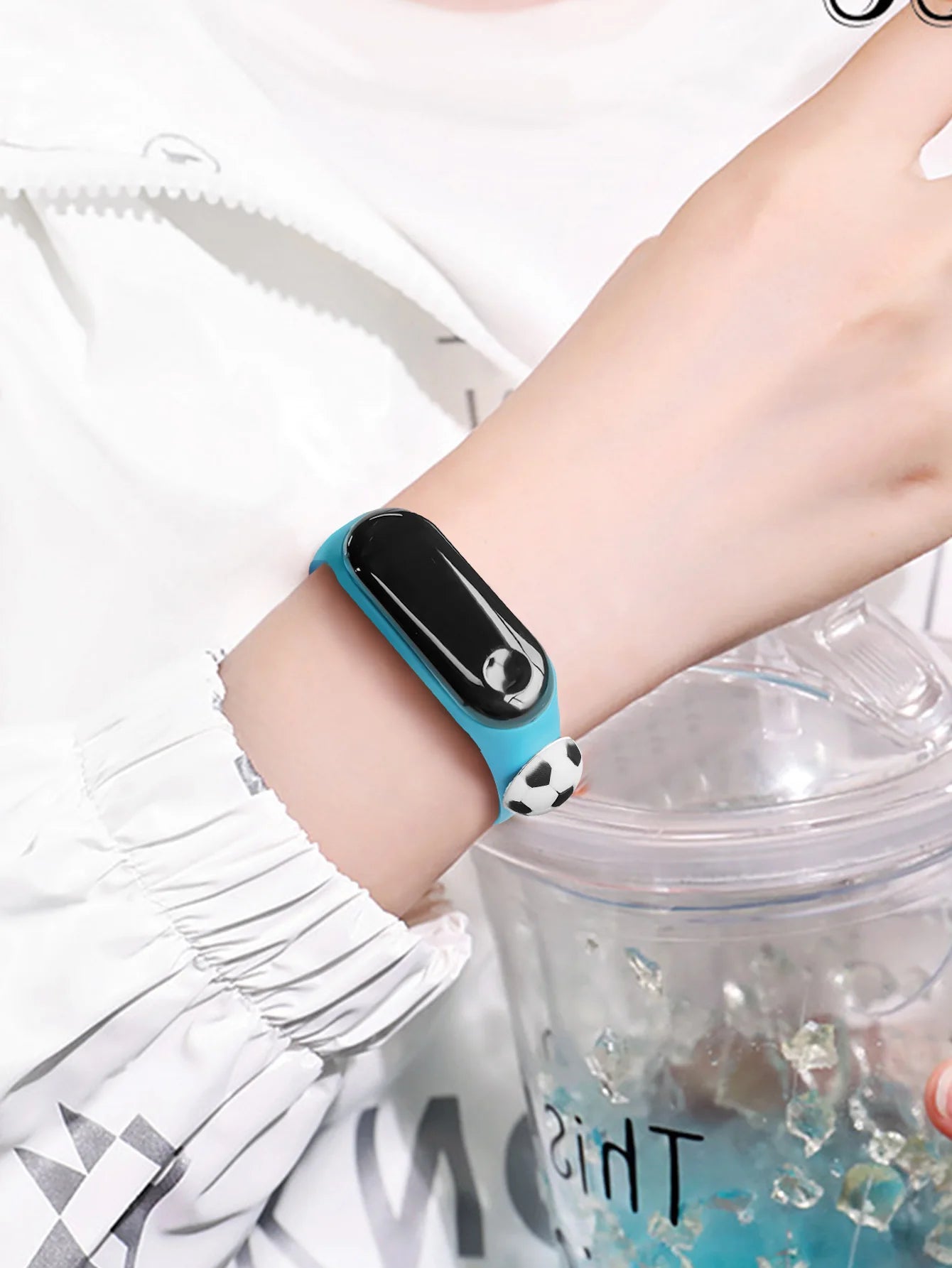 New Children's Outdoor Sports Watch Bracelet Simple Cartoon Football Student Electronic Watch Children's Festival Gift