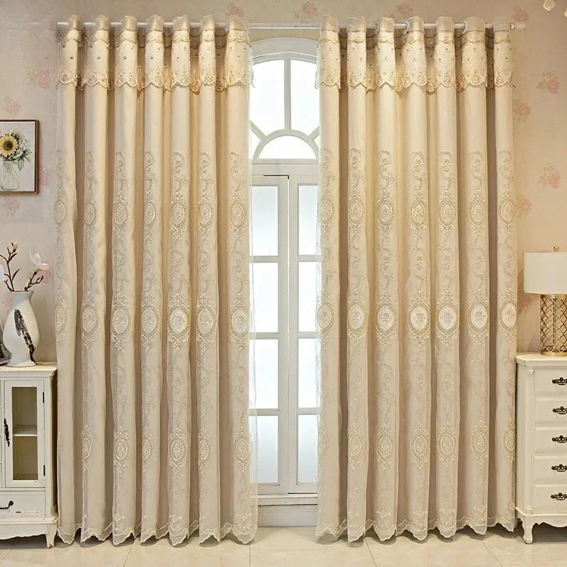 ستائر مخصصة لغرفة المعيشة وغرفة الطعام وغرفة النوم، قماش أوروبي فاخر مزدوج الطبقات مع تطريز متكامل وديكور معتم