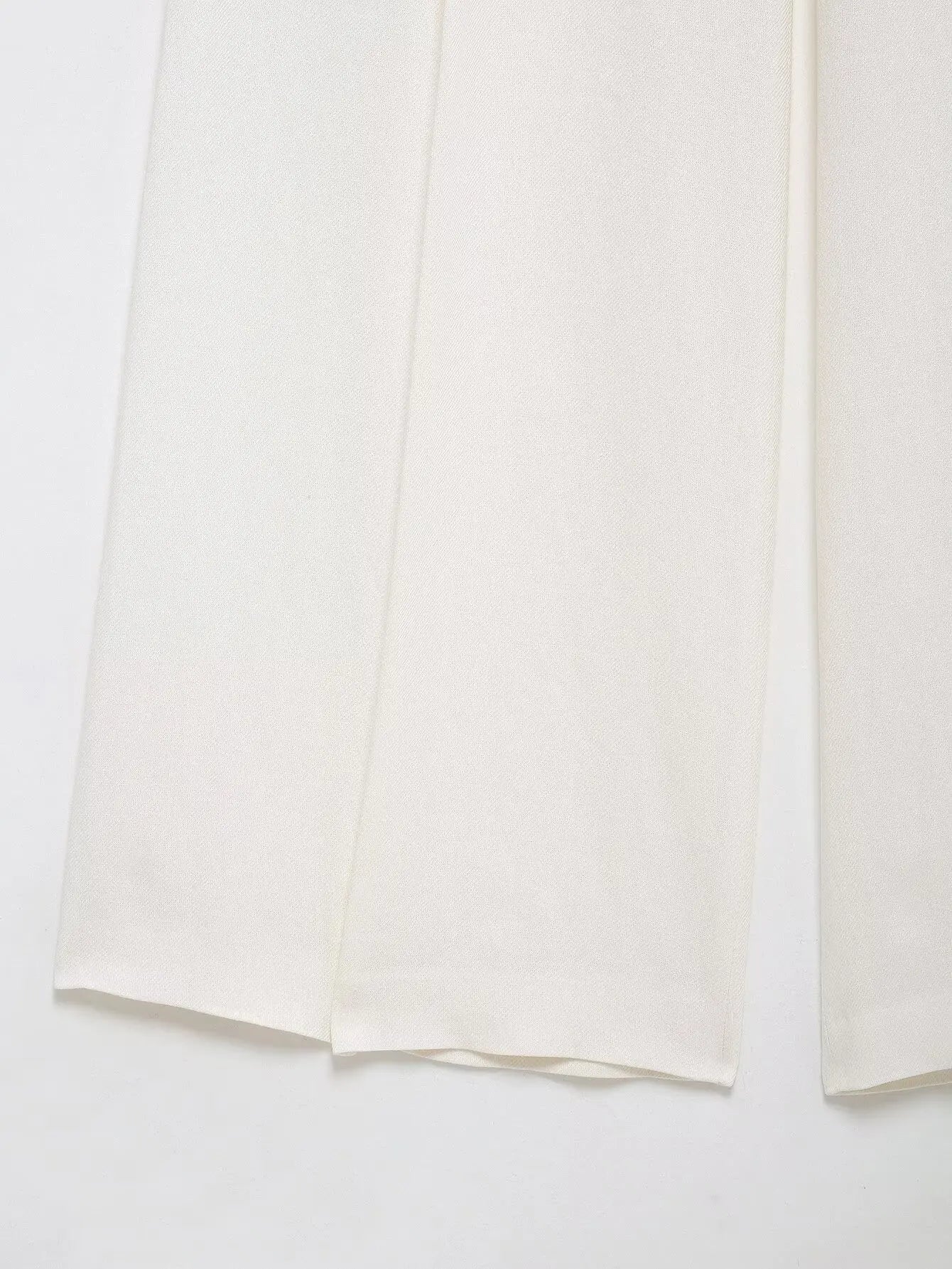 طقم نسائي ربيعي أنيق من HH، يتكون من سترة بيضاء بياقة مطوية وأكمام طويلة وأربطة + بنطلون طويل بسحاب وخصر مرتفع.