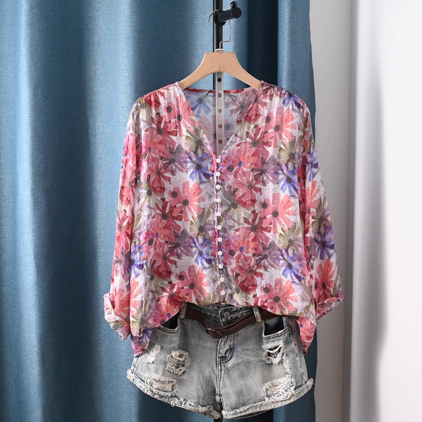 2025 Autumn clothes woman French fashion v neck rose floral print shirts and blouses for women vintage ladies tops