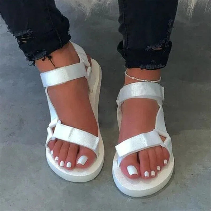 Ladies Shoes 2024 High Quality Buckle Strap Women's Sandals Fashion Peep Toe Beach Sandals Women New Solid Light Flat Sandals