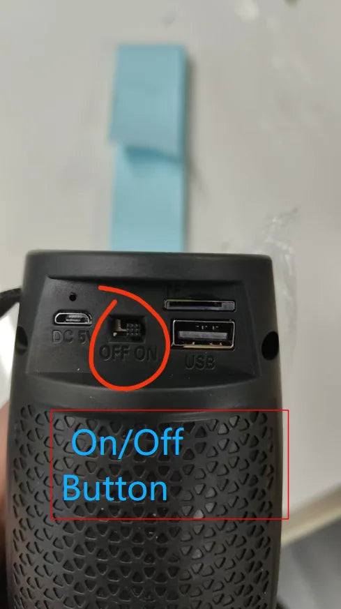 1202 مكبر صوت لاسلكي مزدوج ستيريو خارجي مزود بتقنية البلوتوث مع تشغيل TF/USB وراديو FM وبث صوتي ومضخم صوت محمول