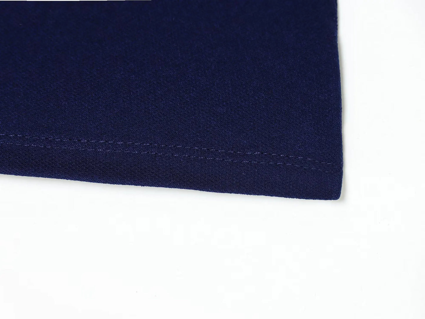 European-style new women's fashion dress, versatile and elegant, solid color, simple and slimming, with a belt and pleats.