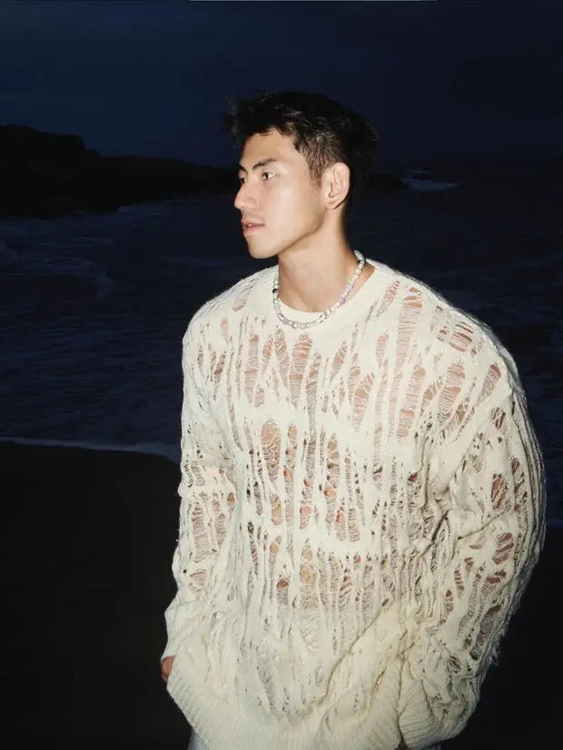 【 Fashion Items 】 Men's Laid-back Style Openwork Long-sleeved T-shirt , See-through Tattered Style Long-sleeved Knitted Sweater