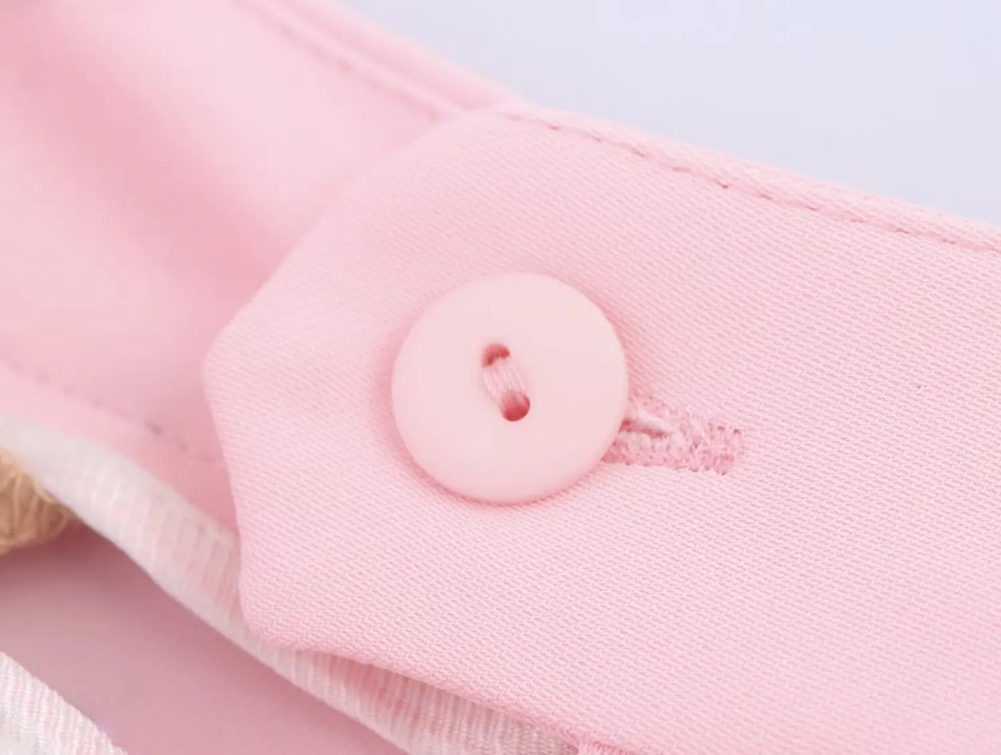 طقم نسائي وردي من HH Fashion، يتكون من سترة ريشية بياقة مطوية وأكمام طويلة وصدر واحد + بنطال طويل بسحاب وجيوب وخصر مرتفع