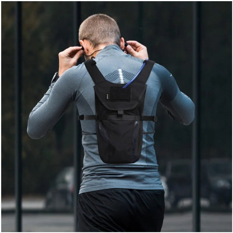 Lightweight running hydration vest backpack Outdoor sports waterproof chest bag Ideal for hiking cycling hunting mountaineering