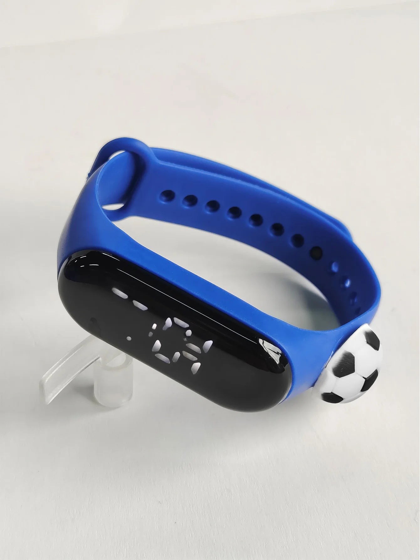 New Children's Outdoor Sports Watch Bracelet Simple Cartoon Football Student Electronic Watch Children's Festival Gift