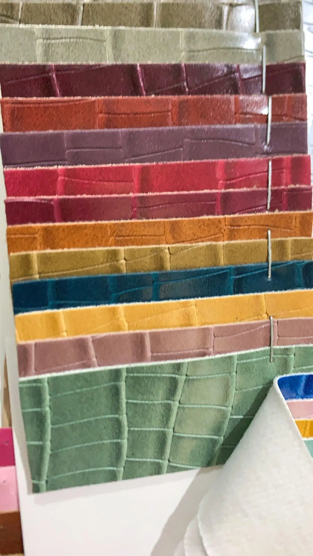 Zebra Stripes Chain Gladiator Boots Metal Toe Iron Chain Splicing Sandals Boots White Black Sexy Autumn Fashion Women High Boots