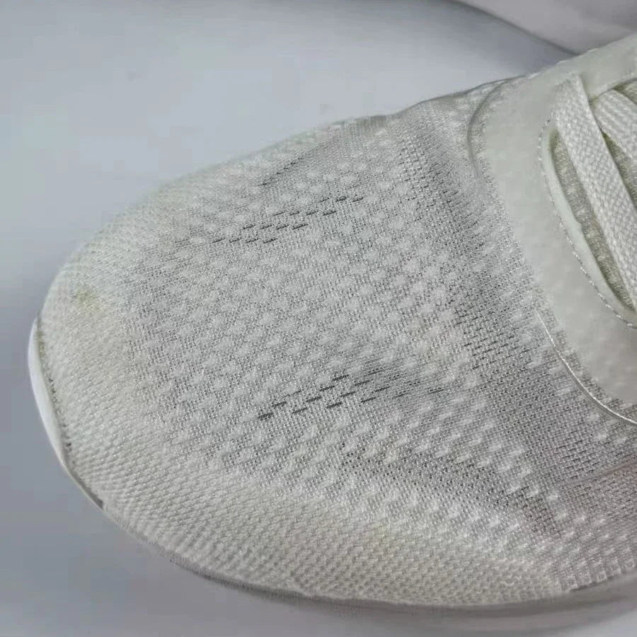 2025 New Men's and Women's Same Style Fashionable Sports and Leisure Outdoor Lightweight, Breathable and Versatile Running Shoes